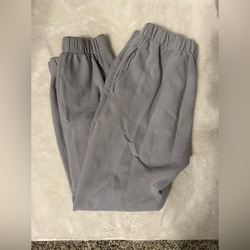 Brandy Melville sweatpants